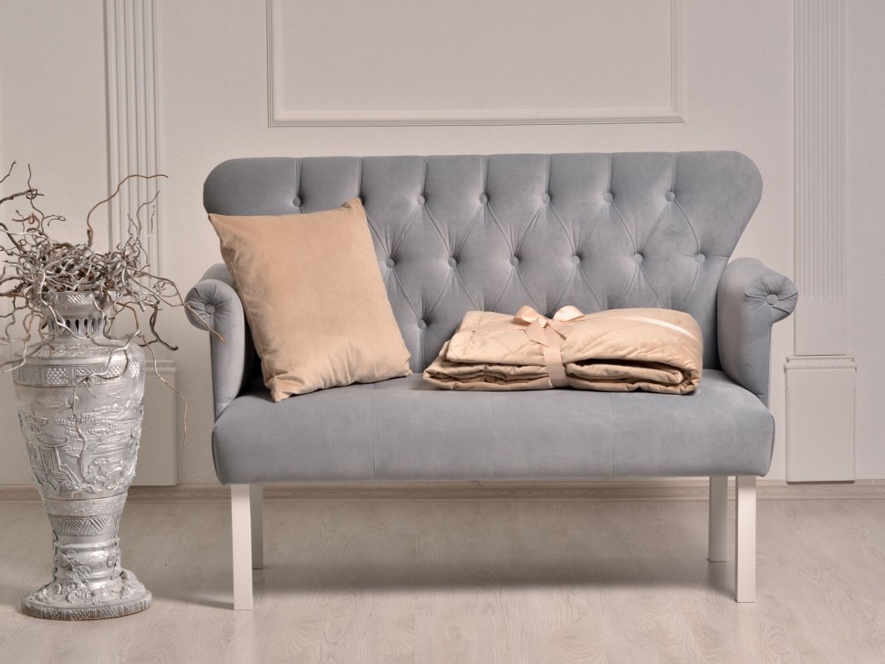 Декоративная подушка Августа