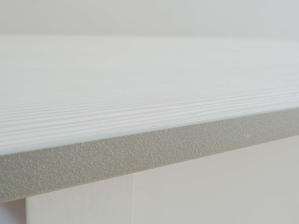 Небольшой кухонный стол для маленькой кухни Стол обеденный прямая ножка