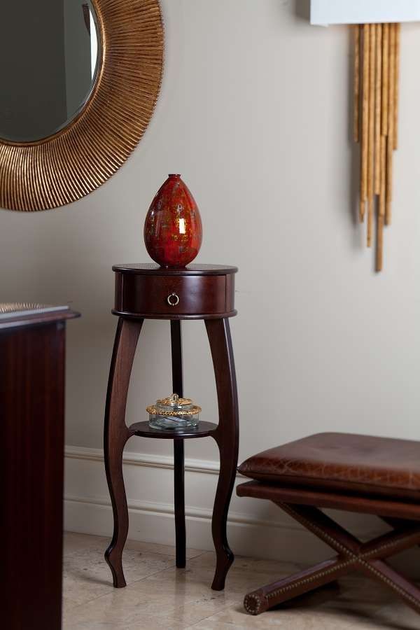 Консоль Берже 12