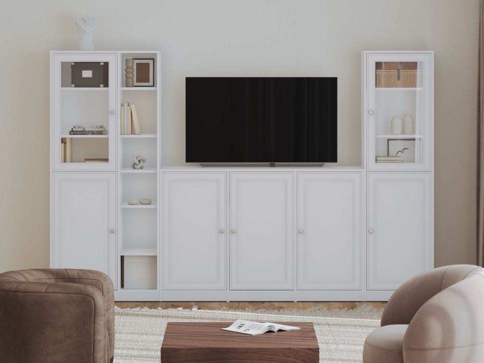 Гостиная Люси с комодом