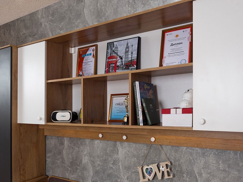 Детская полка Лойс